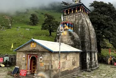 Madhyamaheshwar Temple - Garhwal Himalayas, Uttarakhand Madhyamaheshwar Temple - Garhwal Himalayas, Uttarakhand