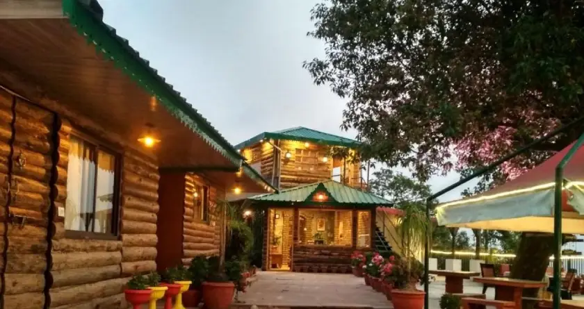 Jharipani Castle Hotel Mussoorie